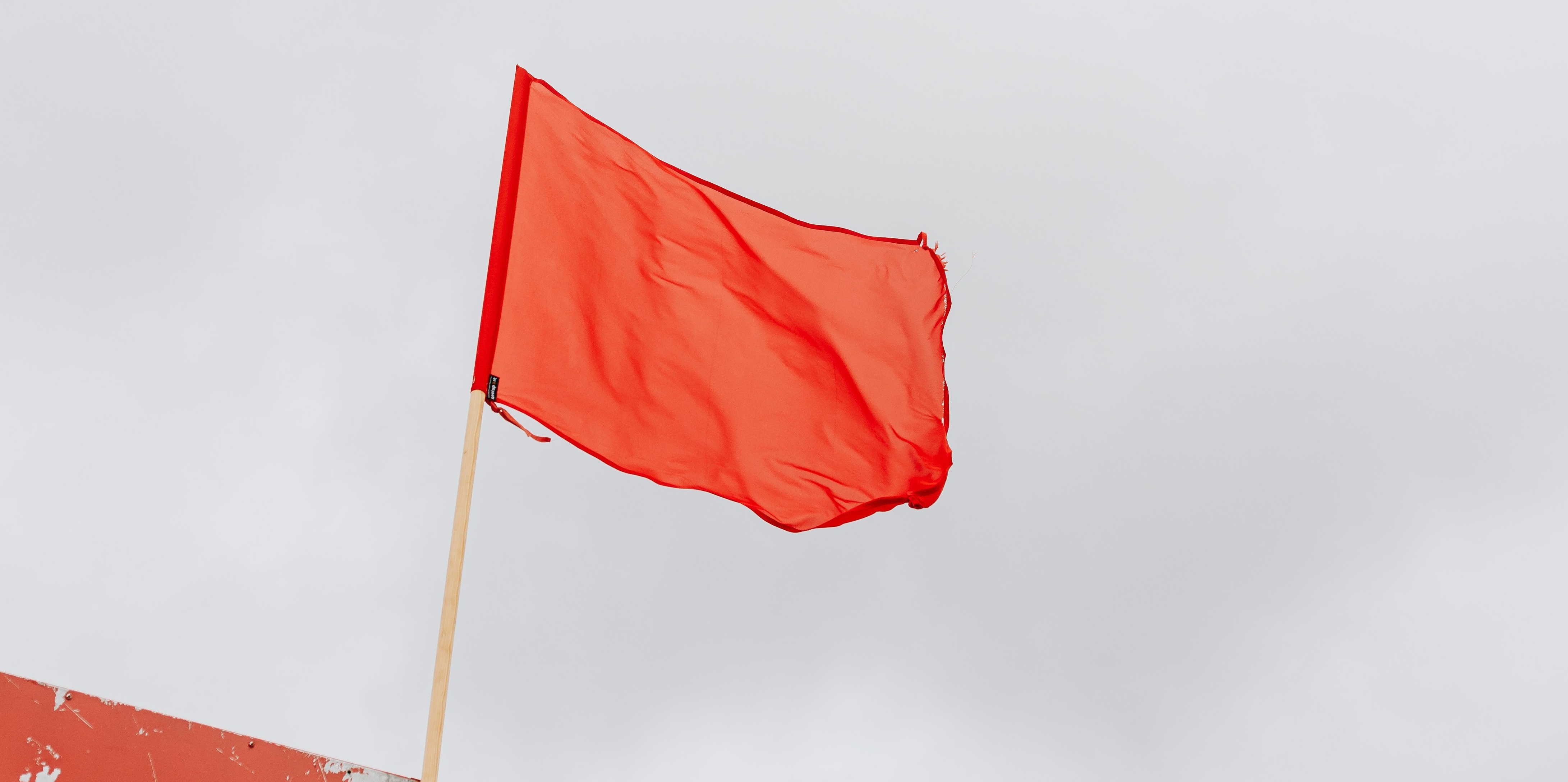 Meer weten over rode vlaggen en het beleid bij corneapathologie?